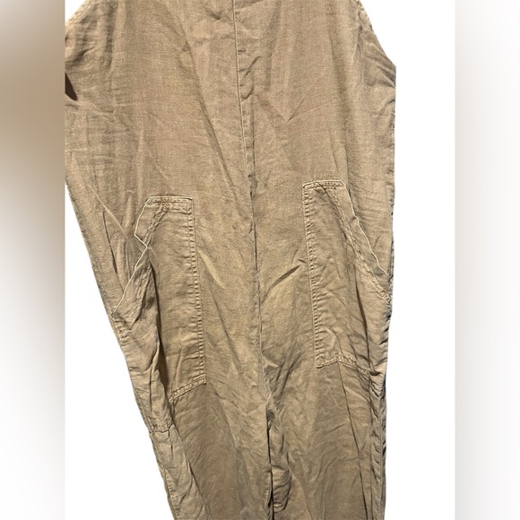 Universal Thread romper - Picture 2 of 4